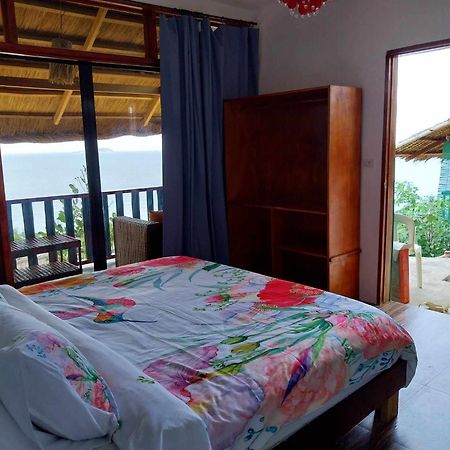 Miley Lodging Restobar New Busuanga Eksteriør bilde