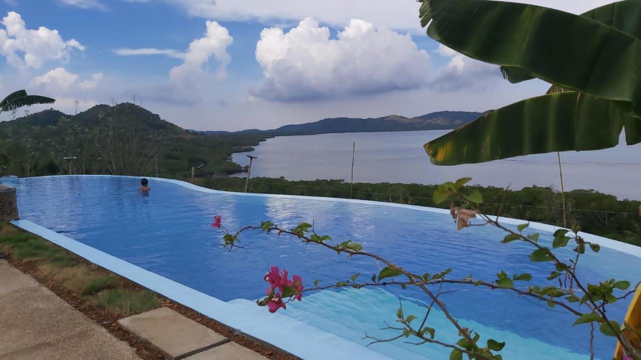 Miley Lodging Restobar New Busuanga Eksteriør bilde